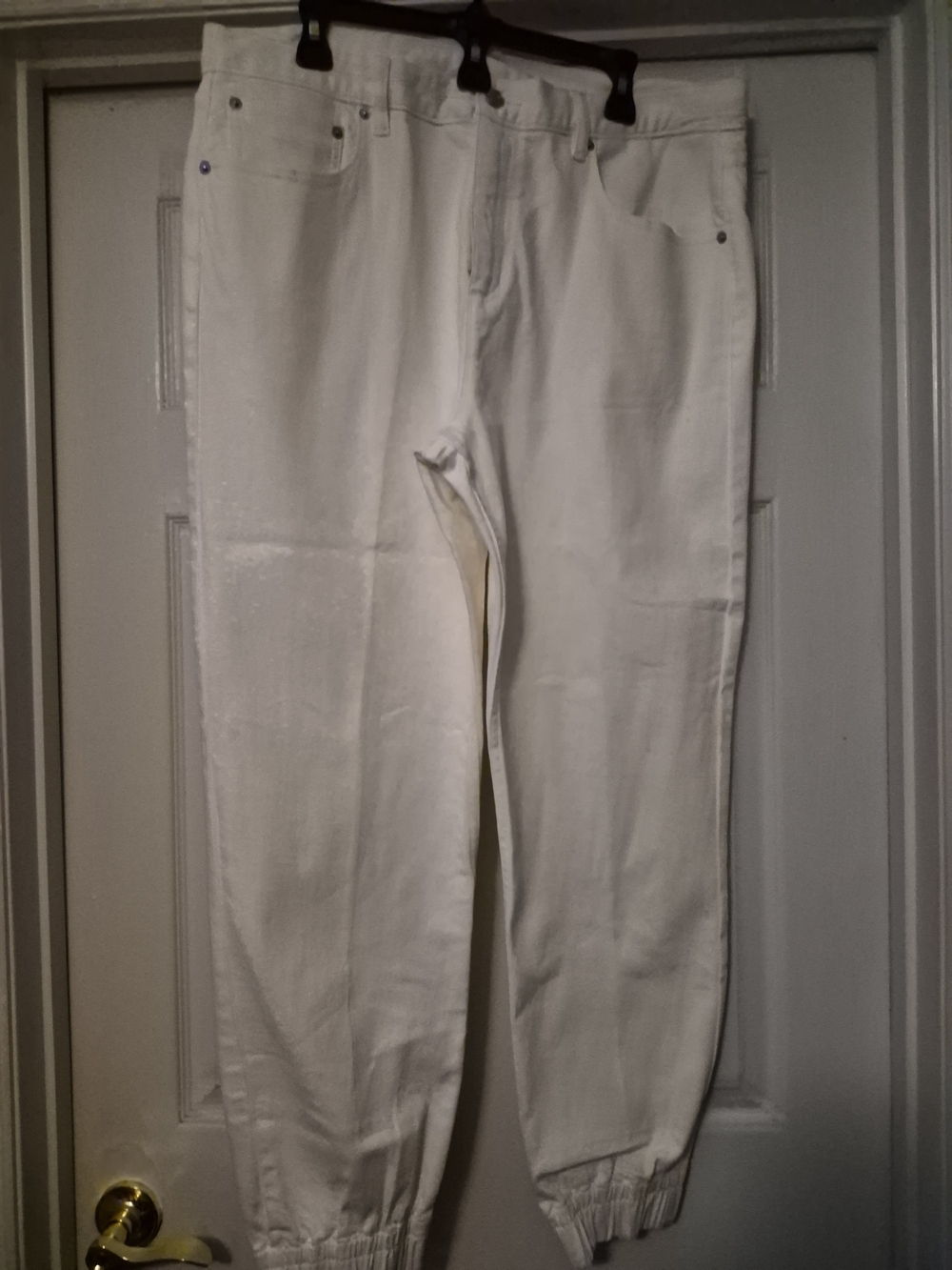 MICHAEL Michael Kors Cream Straight Leg Jeans